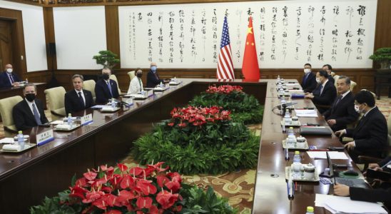 For China Beijing and Washington must choose between cooperation or