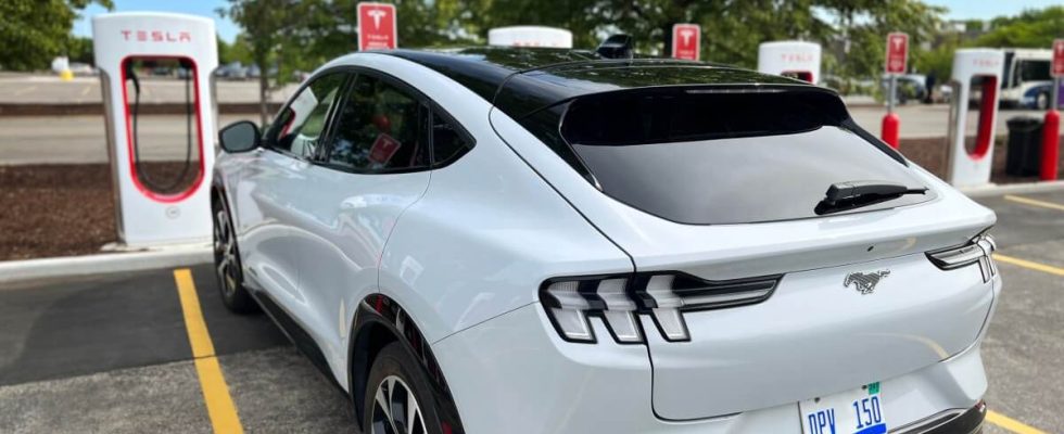 Ford Will Be able to Use Tesla Super Chargers