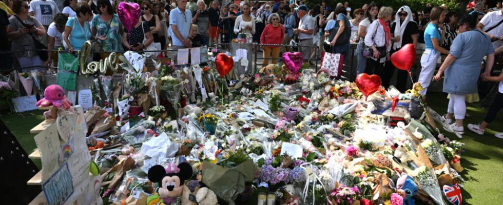 France Annecy pays tribute to the victims and heroes of