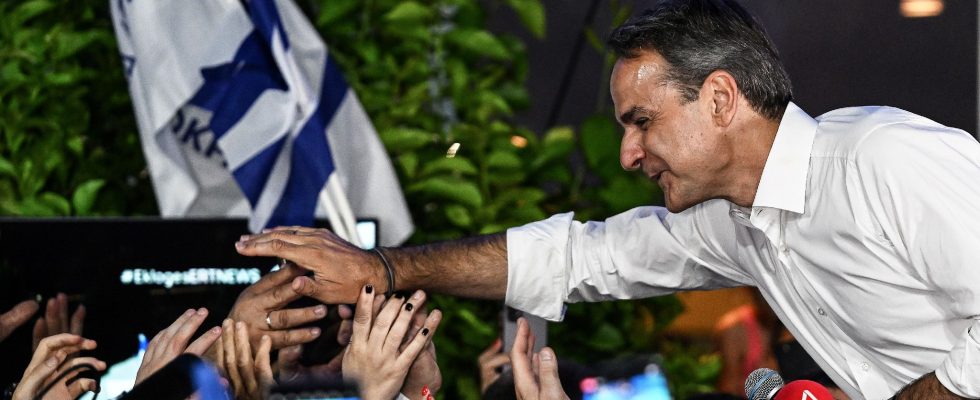 Greece what are Mitsotakis future priorities