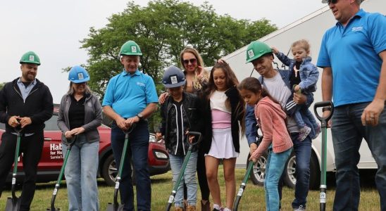 Habitat for Humanity breaks ground for two new homes in