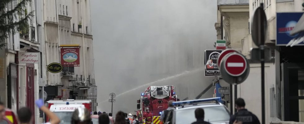 Images of the explosion in rue Saint Jacques in Paris