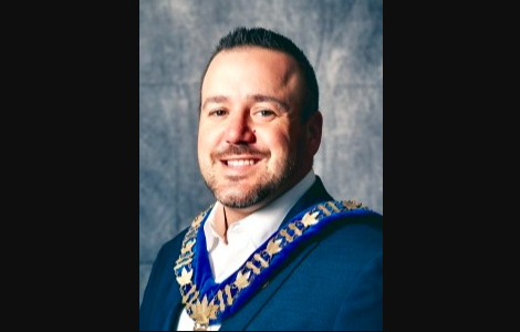 Ingersoll mayor describes ugly clashes at drag queen storytime events