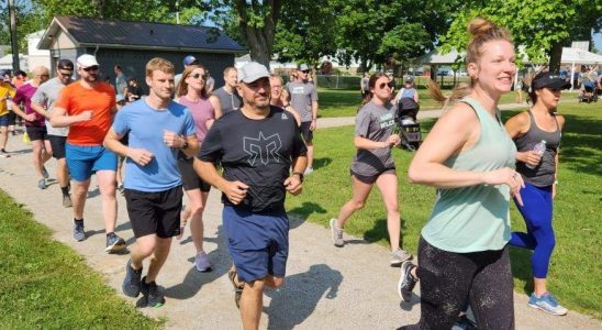 Large turnout for Hard Miles Run in support of mental