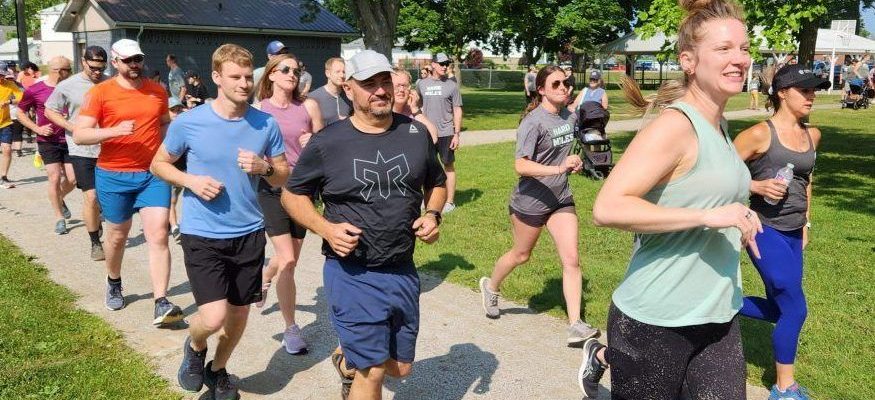 Large turnout for Hard Miles Run in support of mental