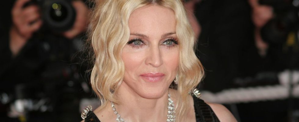 Madonna hospitalized the pop star victim of a serious bacterial