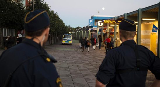 Police will be allowed to body search foreigners