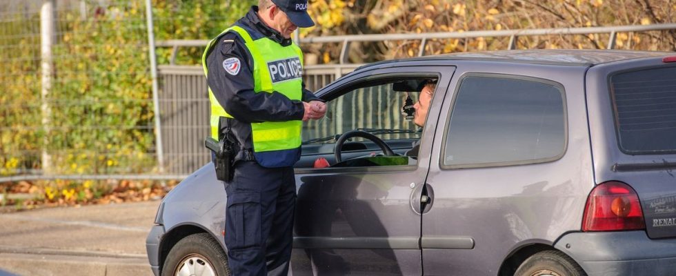 Possession or consumption of cannabis fines can be paid immediately