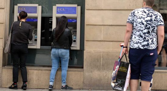 The collet marseillais the dreaded scam at ticket machines is