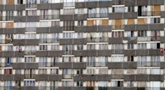 The government faced with the social housing bomb