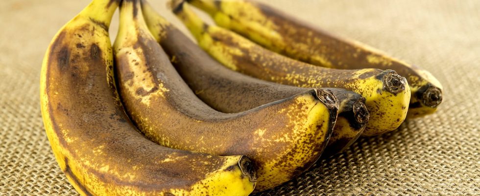 Tired of your bananas ripening too quickly Here is the