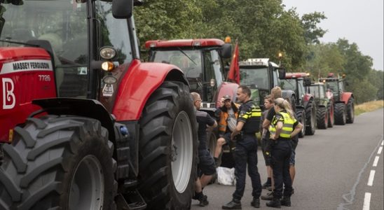 Tractors on their way to The Hague but taken off