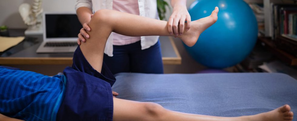 What is the role of a physiotherapist When to go