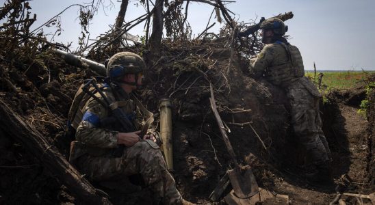 kyiv announces new offensives and advances in the East