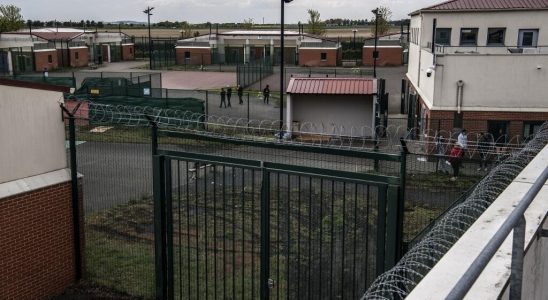 serious attacks on the dignity of migrants denounces the prison