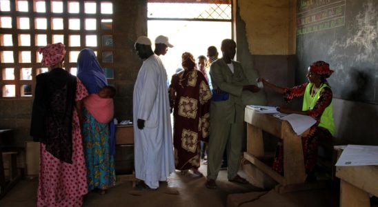 Central African Republic last week of campaign before the constitutional