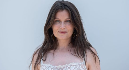 Completely naked and tattooed Laetitia Casta reveals her natural beauty