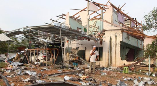 Deadly explosion in fireworks warehouse in Thailand