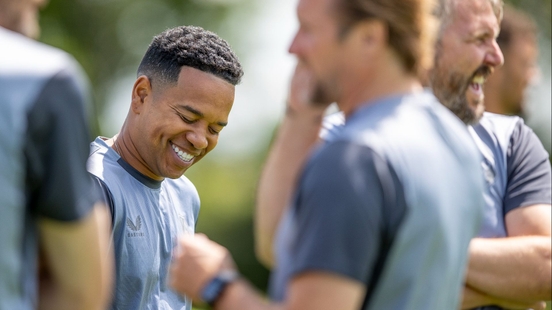 Emanuelson exchanges FC Utrecht for Jong