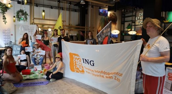 Extinction Rebellion climate activists protest at ING