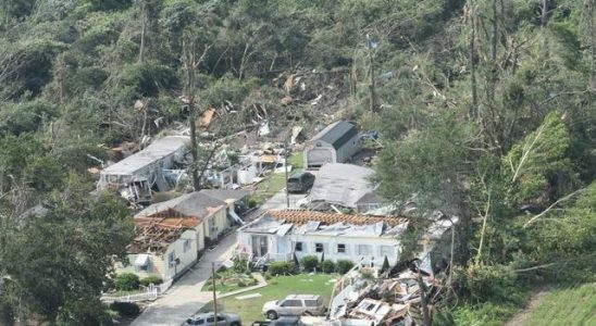 Hurricane hit the US state of North Carolina Many injured