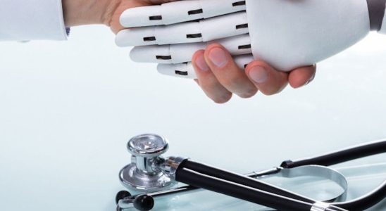 In the United States an AI helps doctors and patients