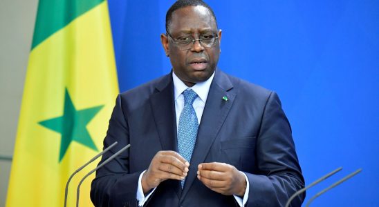 Macky Sall renounces a new mandate burning of the Koran