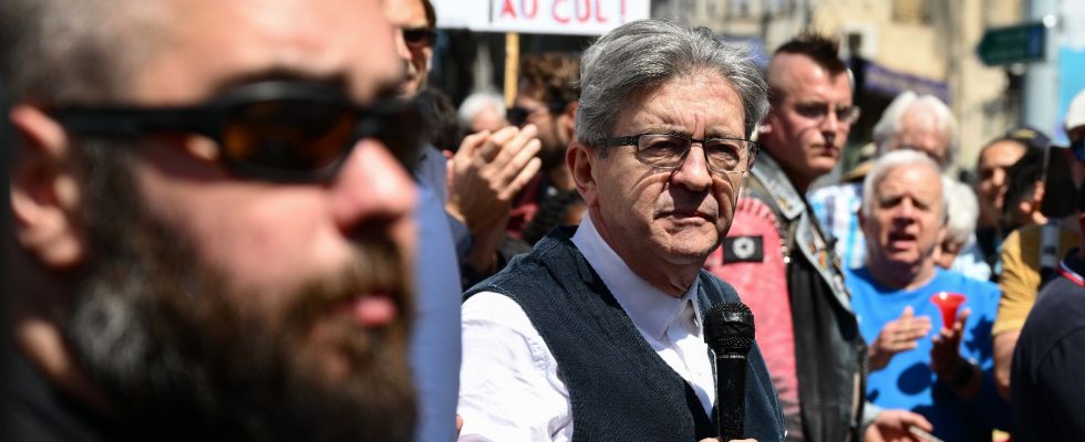 Melenchon and the left facing the temptation of violence