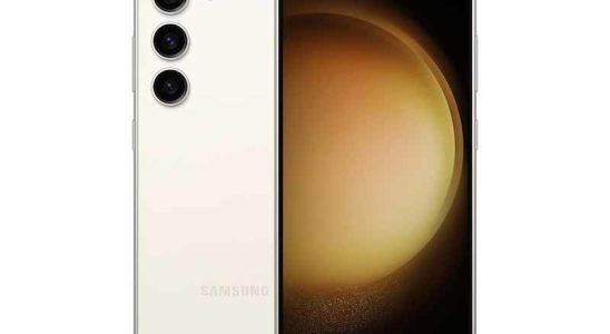 Samsung Galaxy S24 selfie camera