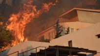 Smoke covers the sky in Greece a heat wave