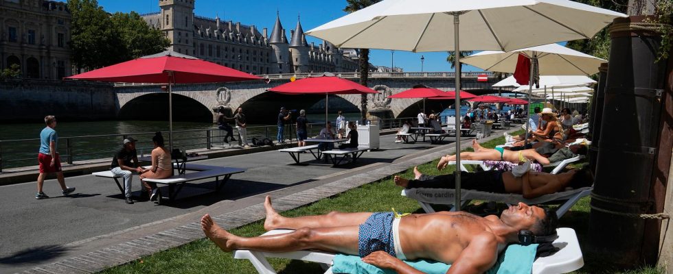 Take a dip in the Seine