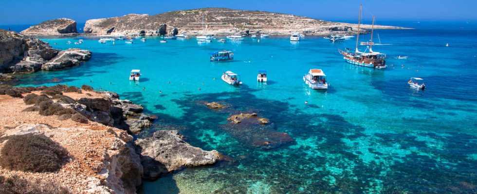 The blue lagoon in Comino