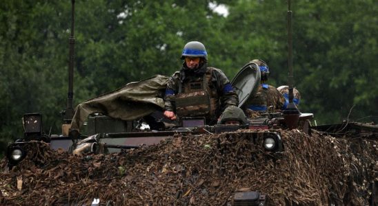 Ukrainian counter offensive soldiers in the hell of Russian mines