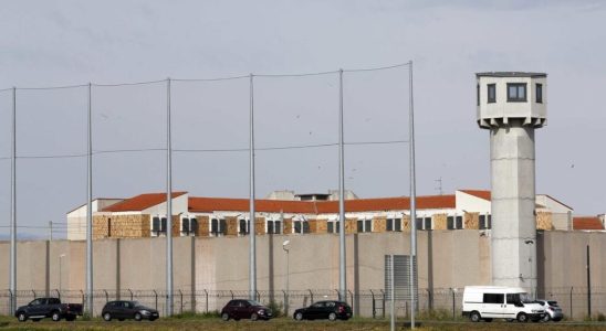 Unworthy conditions at the Perpignan remand center according to the