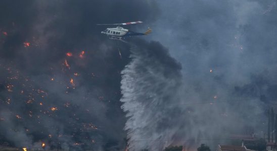 fierce fight against several forest fires near Athens