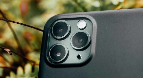 iPhone 15 camera features