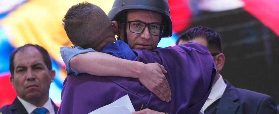 After the murder wave Now the Ecuadorians are voting