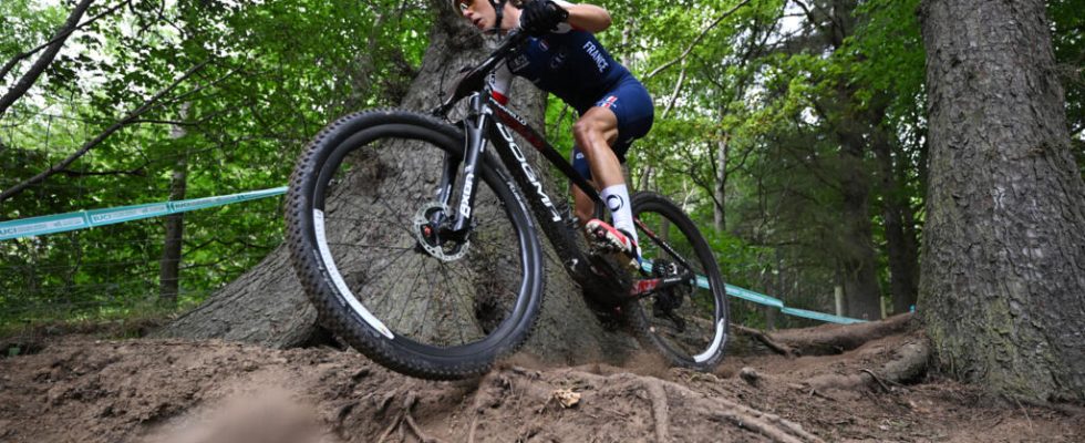 Cycling Worlds Pauline Ferrand Prevot crowned in cross country mountain biking French