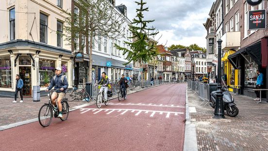 Cycling paths still too narrow for students