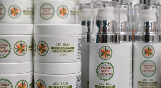 Despite the bans – customs are letting CBD through