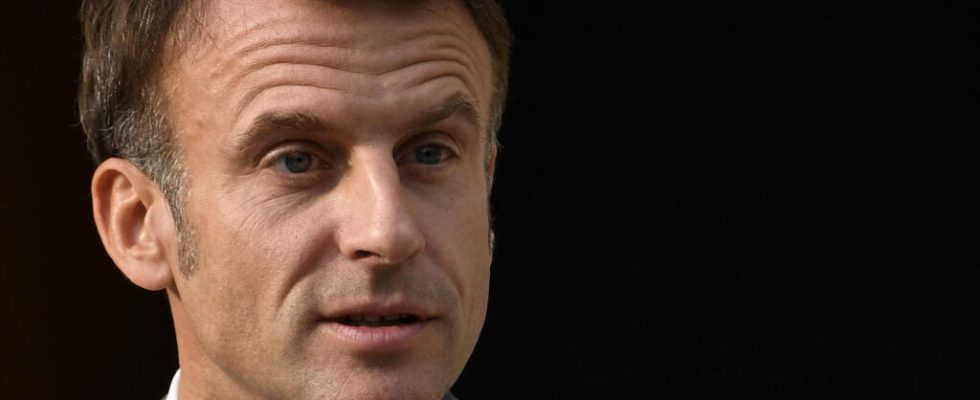 Emmanuel Macron wants to meet the opposition at the start