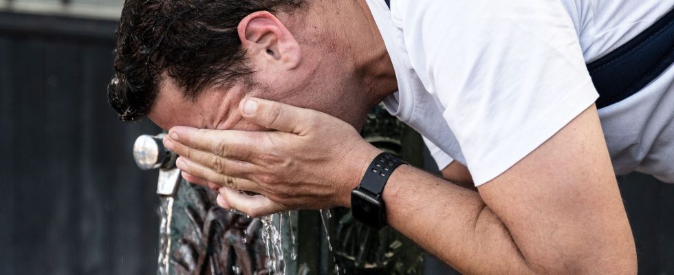 Extreme heat the chief heat officers at the bedside of