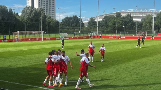 FC Utrecht down against Bologna in the final phase But