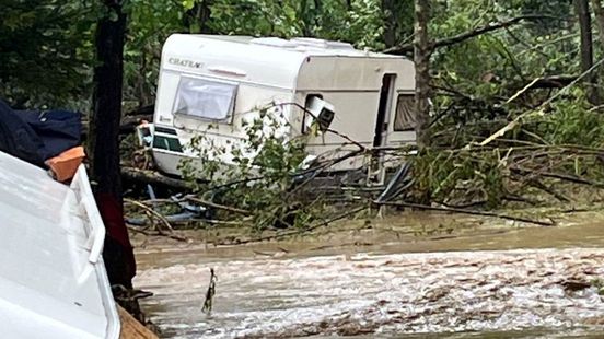 Family from Vianen attacked by storm Slovenia The water was