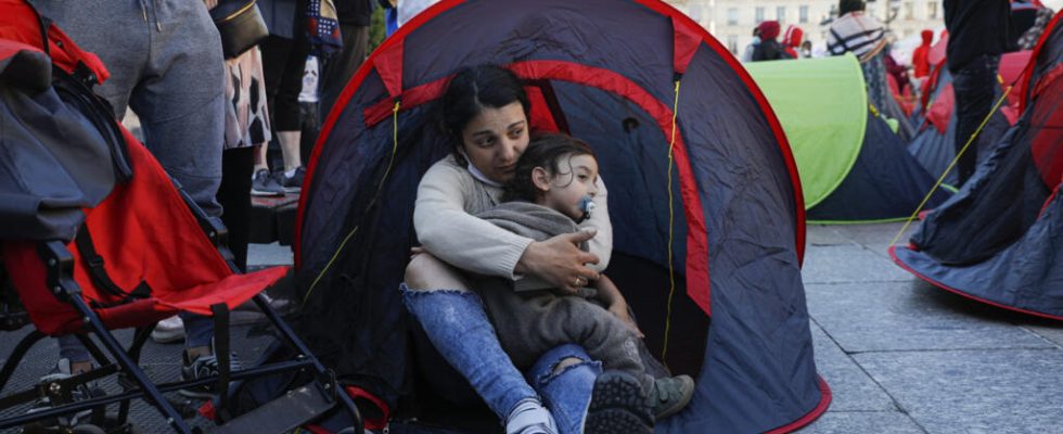 La Halte Femmes shelter for homeless women at the Paris