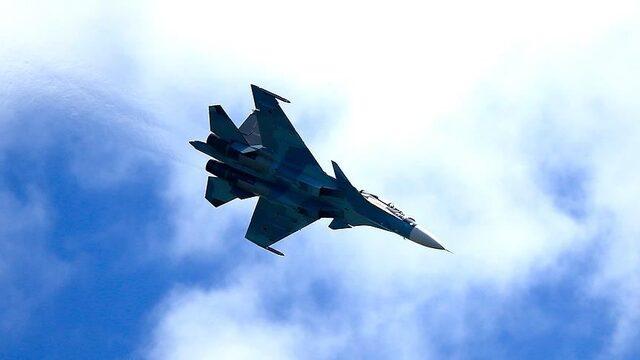 Lively moments in the Black Sea Warplanes took off The