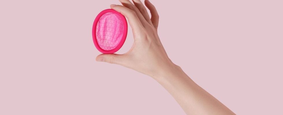 Menstrual disc the new effective hygienic protection for heavy flows