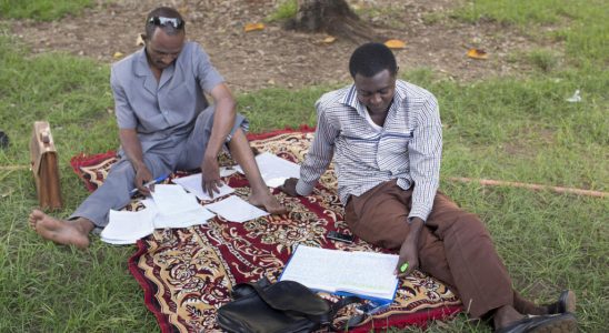 More than 400 Nigeriens students in France stranded in Niamey