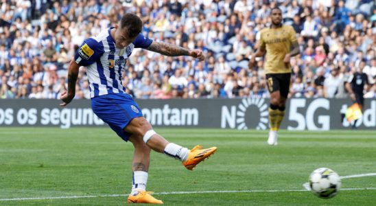 Otavio leaves FC Porto to join Al Nassr for 60 million