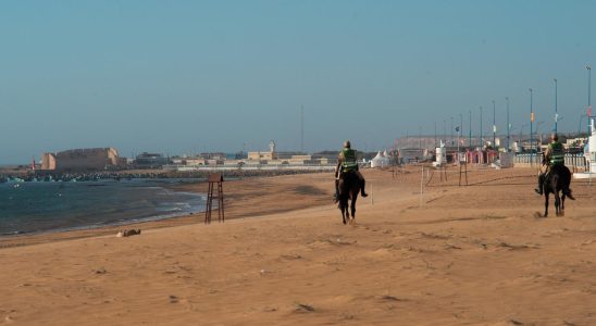 Record hot in Morocco over 50 degrees